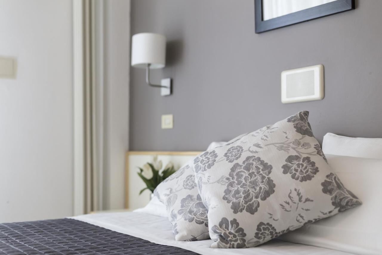 Hotel Carignano リッチョーネ エクステリア 写真