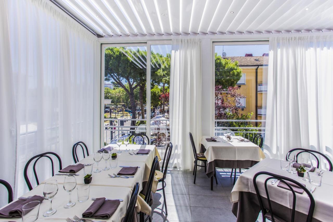 Hotel Carignano リッチョーネ エクステリア 写真